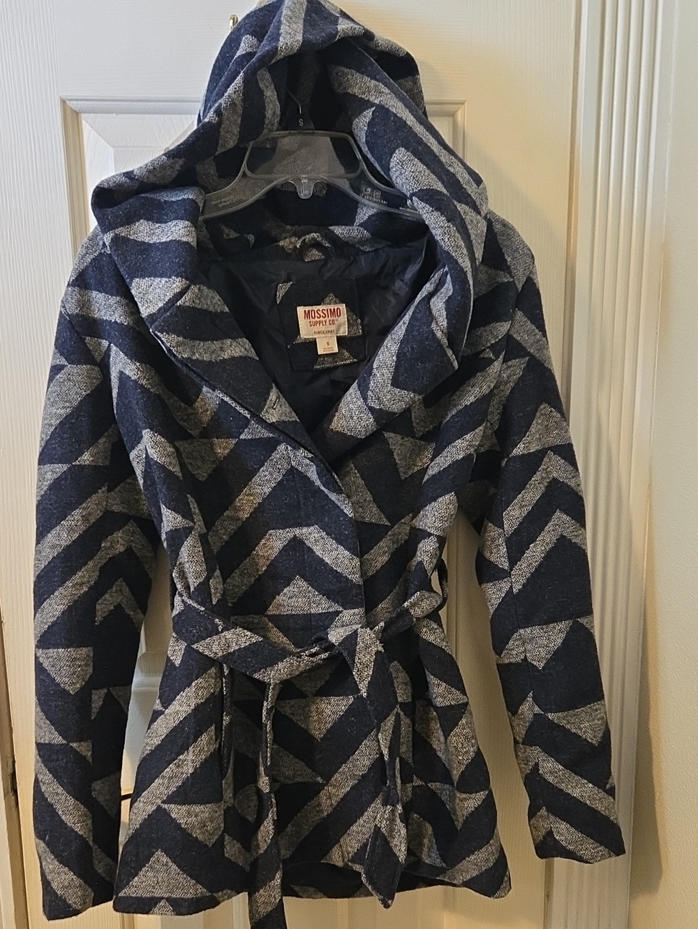 Mossimo Supply Co. Hooded Belted Trench Coat - Black & Gray Chevron